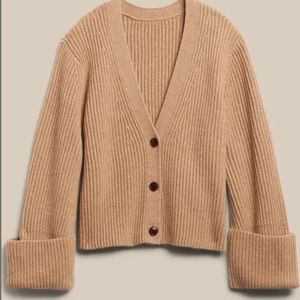 Banana Republic Merino Cashmere Wide Sleeve Ribbed V-neck Cardigan